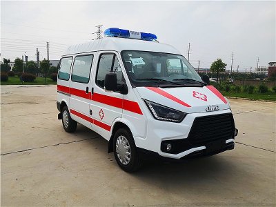 江鈴特順短軸中頂柴油版救護(hù)車(chē)