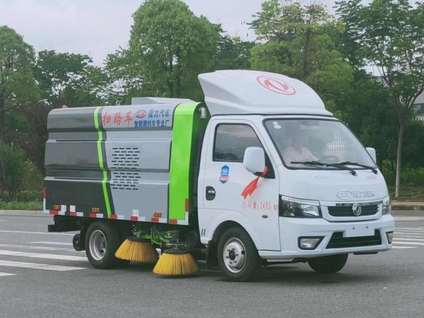 國六東風途逸3方掃路車